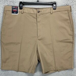 Roundtree Yorke Travel Smart Mens Chino Shorts 42 Brown Comfort Waistband NEW